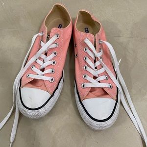 Coral Converse